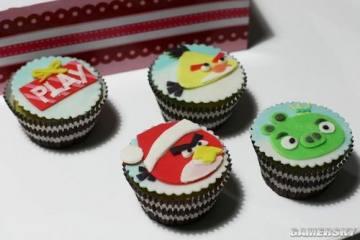 《憤怒的小鳥》網友創意DIY 蛋糕