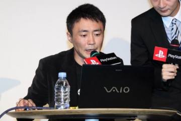 山內利用筆記型電腦樹模“遙控比賽”功能