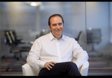 ��ά�������(Xavier Niel)