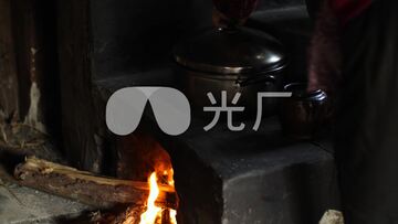 嗨走乡村柴火饭农家菜实拍