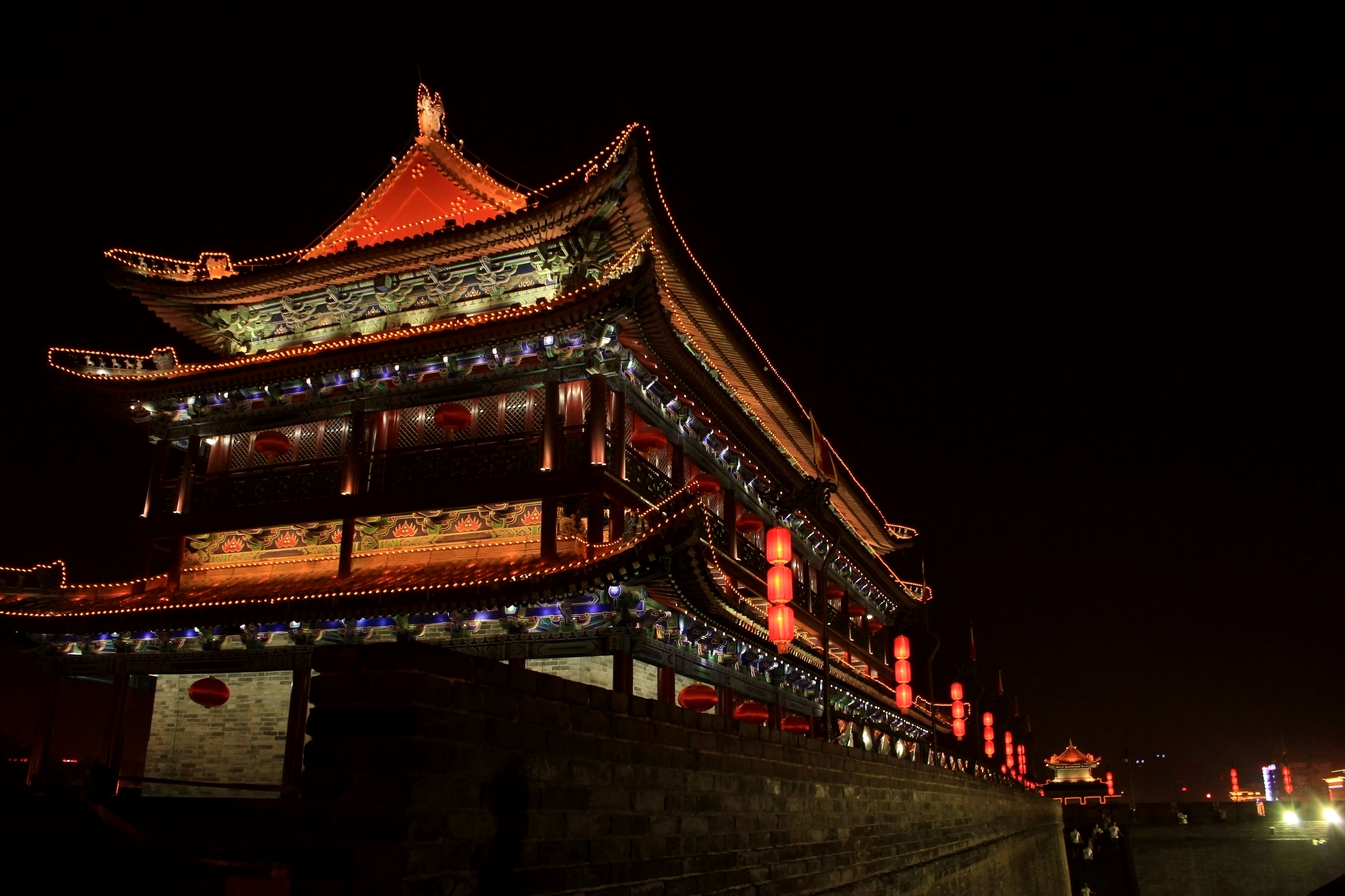 爱长安春秋季西安古城游玩风景图