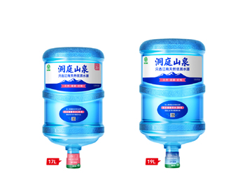 洞庭山泉好水到家 苏州天然山泉水配送 家庭订水场景图
