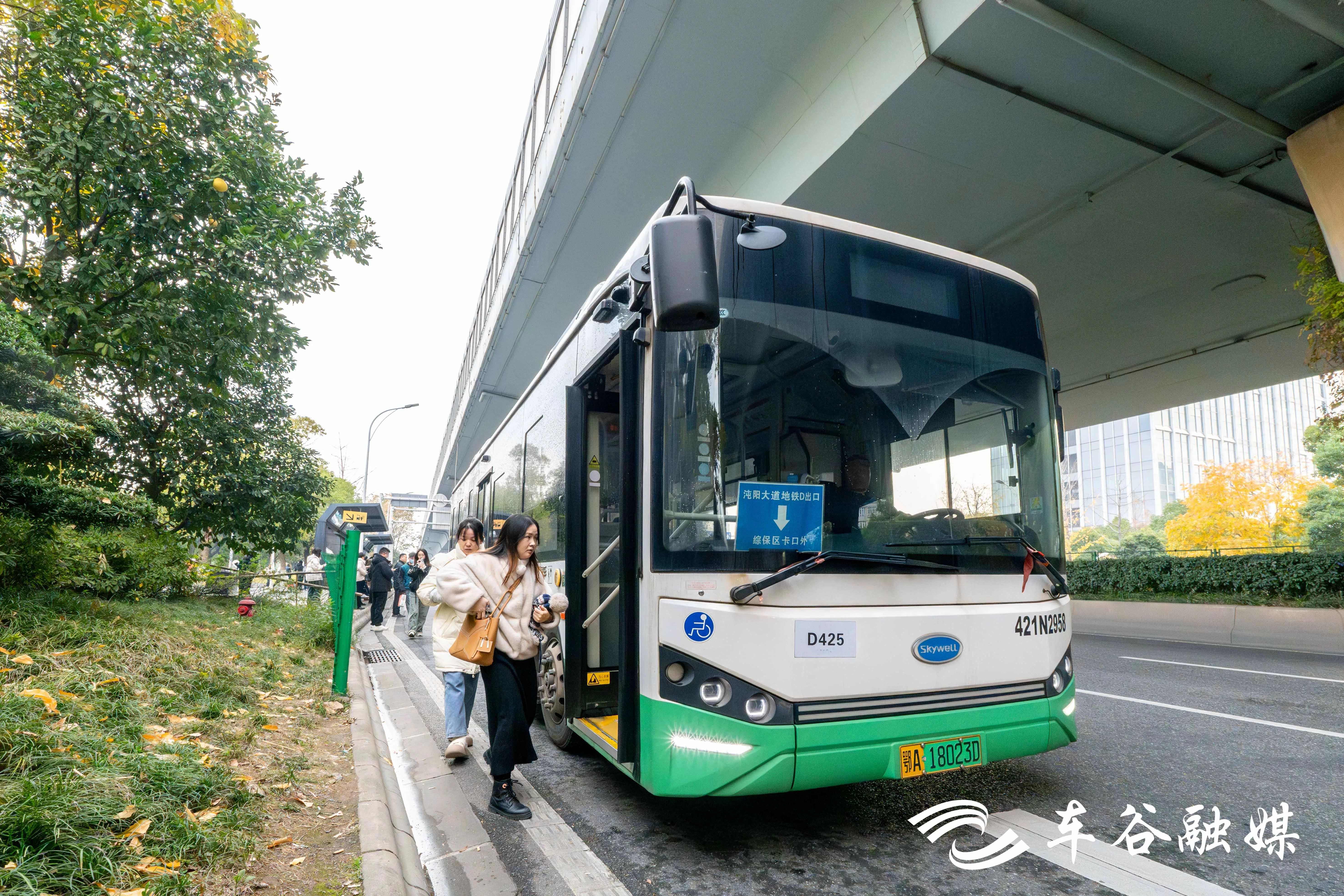 whbus武汉公交实时通勤助手通勤场景下预估到站时间帮助掐点出门