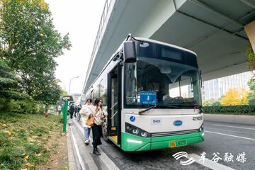 whbus武汉公交实时通勤助手通勤场景下预估到站时间帮助掐点出门