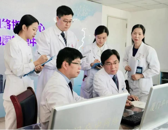 厦大一附院医生端 整体使用体验 临床辅助 上手建议