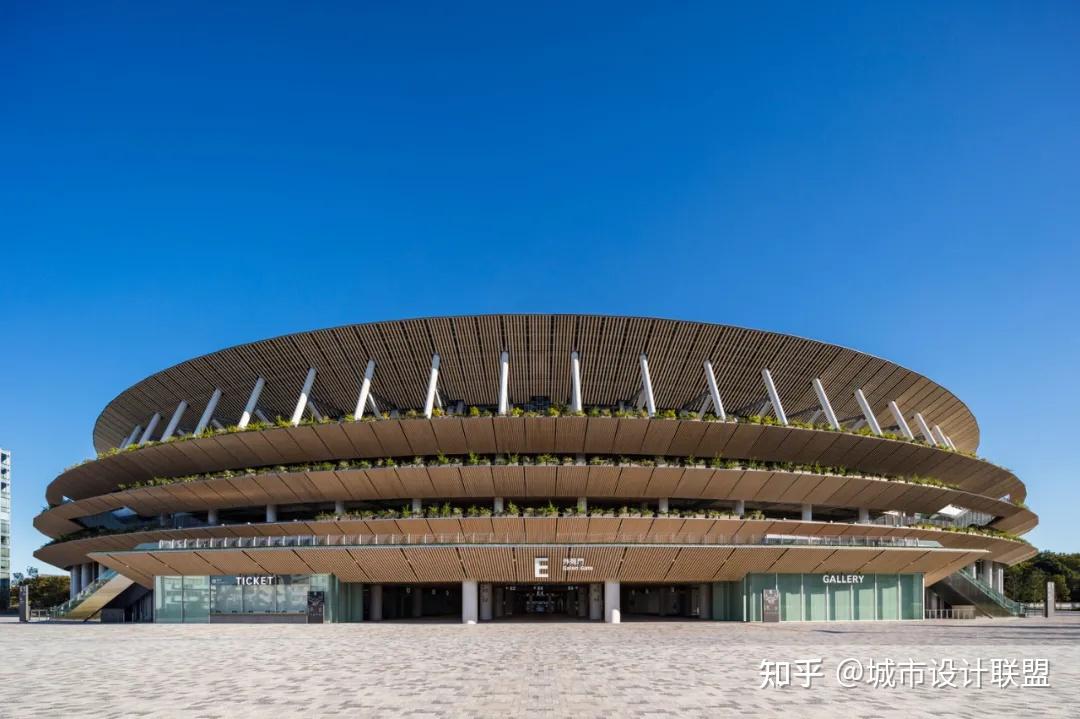 现代竞技场设计趋势与多功能场馆运营全景图