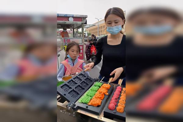 小本买卖创业经验分享摆摊实景图