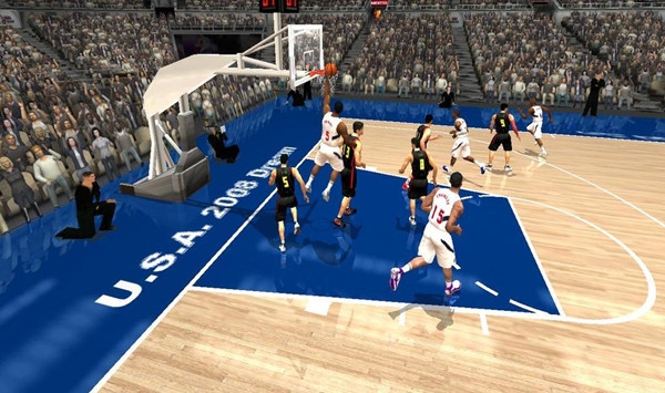 美国职篮NBA Live 2003(劲爆美国职篮)截图1