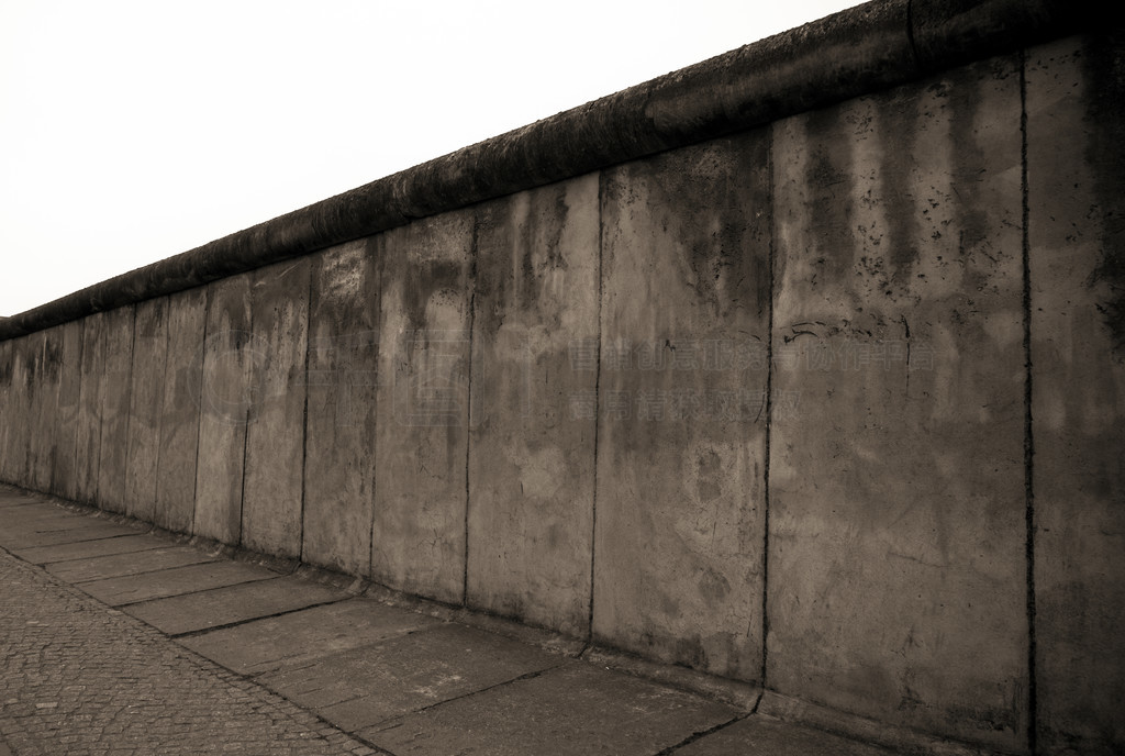 ����ǽThe Berlin Wall��Ϸ��ͼ2