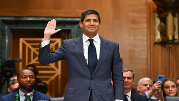 ��ʲ������֤���ֳ���Ƭ