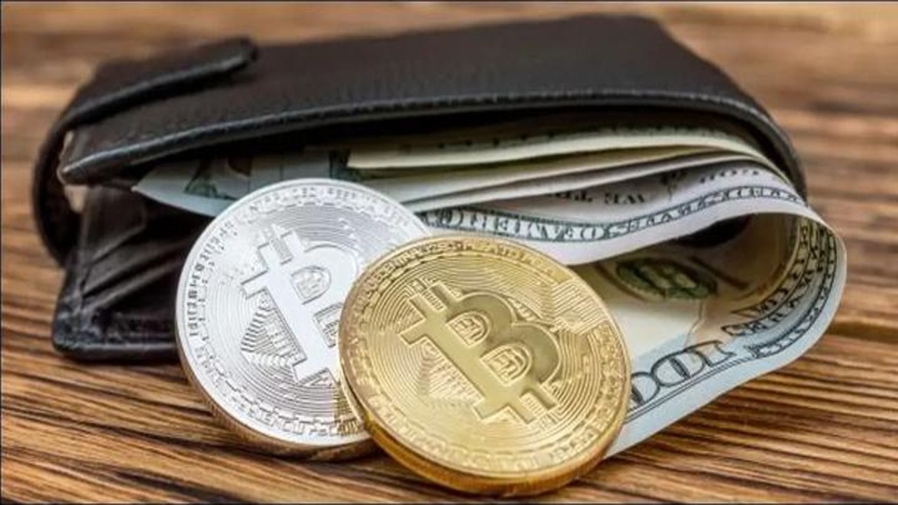 比特币硬件钱包和交易所对比实拍图