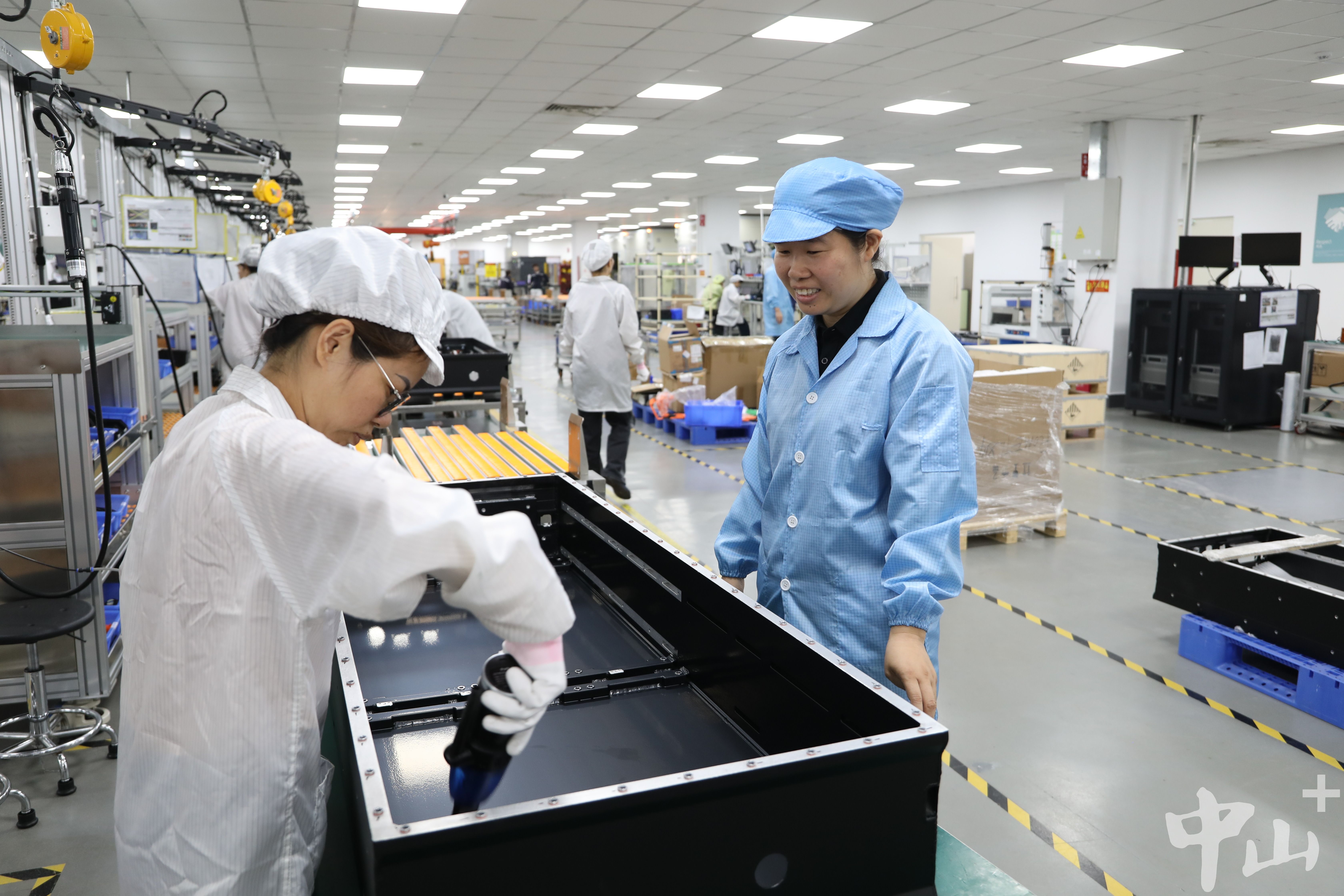那年我接手了老爸的工厂不减反加版 工厂节约成本细节 边角料回收利用实拍
