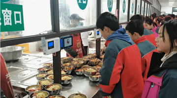 物联校园 智慧校园生活场景 学生刷脸进宿舍食堂打饭