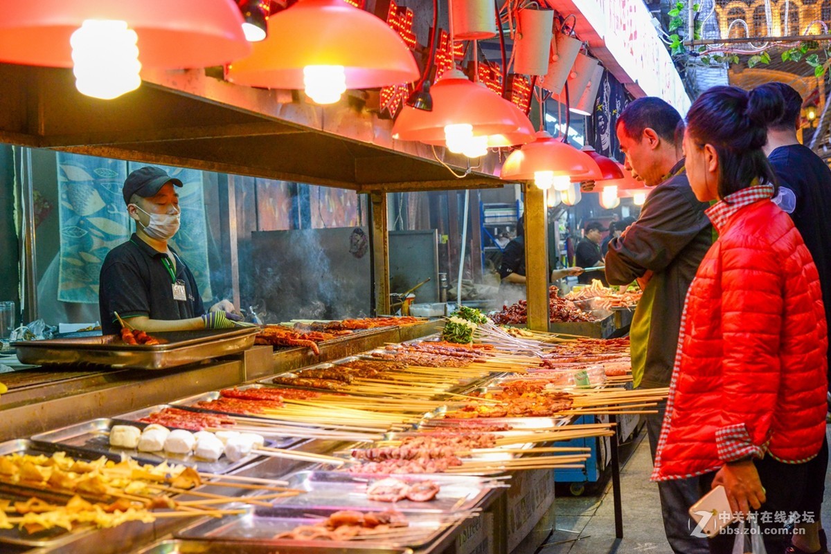 峄览老街特色美食小吃实拍图