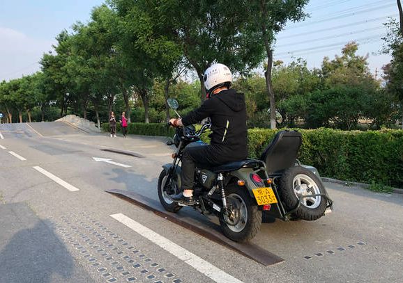 摩托车考试宝典科目四安全文明驾驶口诀总结