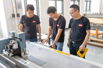 模切之家行业交流社区模切加工厂合作场景
