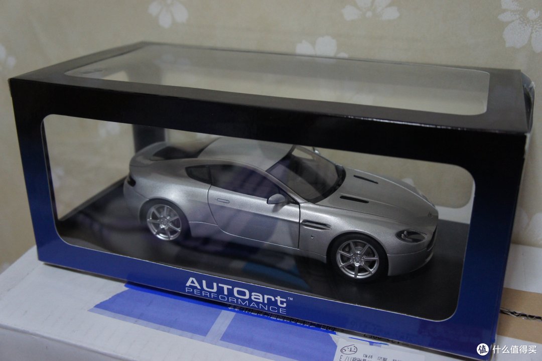 Huge Auto大型汽车模型开箱实拍 包装与整车外观展示