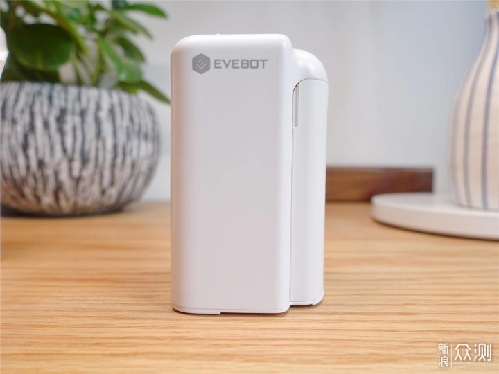 EVEBOT SNAP便携打印机开箱外观与配件全展示