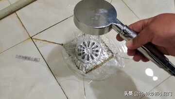保小妙下水道返味处理小妙招演示图