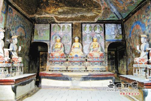 今瓜州东千佛洞 峡谷石窟壁画